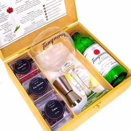 Kit Gin Premium Com Especiarias e Taça 35x28 Menina Cor - Tutt Ambientes &  Decorações