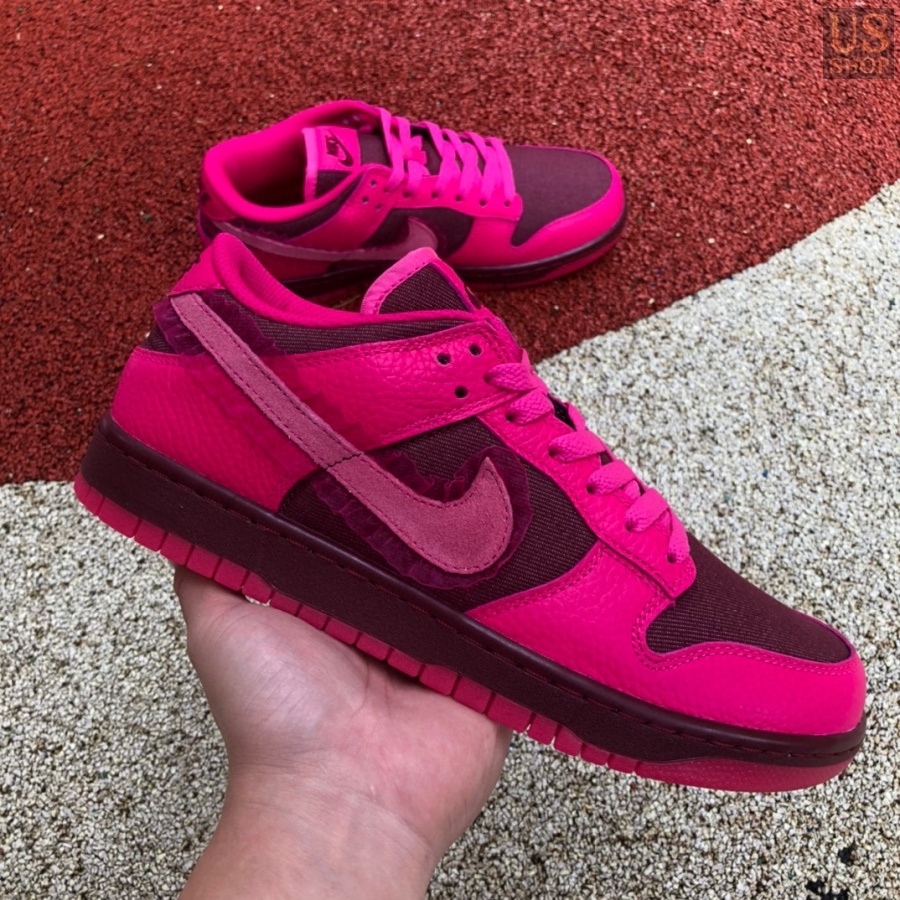 Nike sb dunk low best sale valentines day