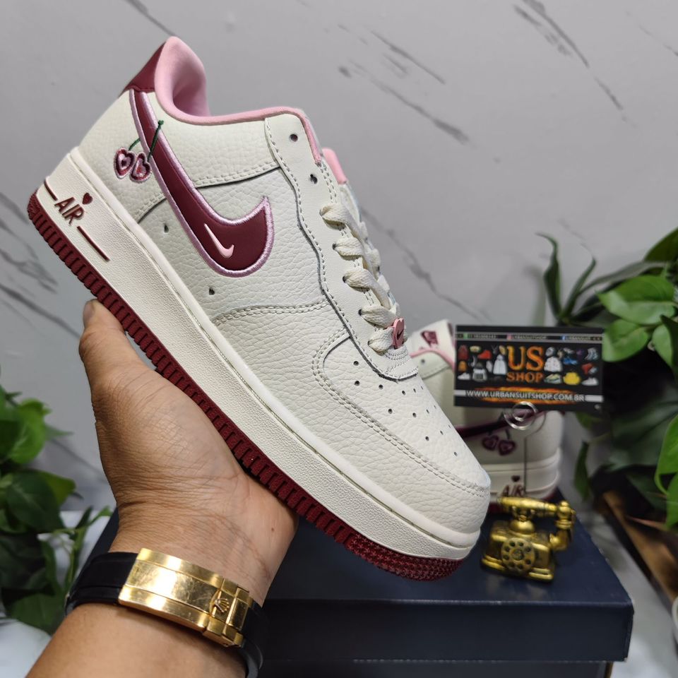 Nike force 1 sales vday