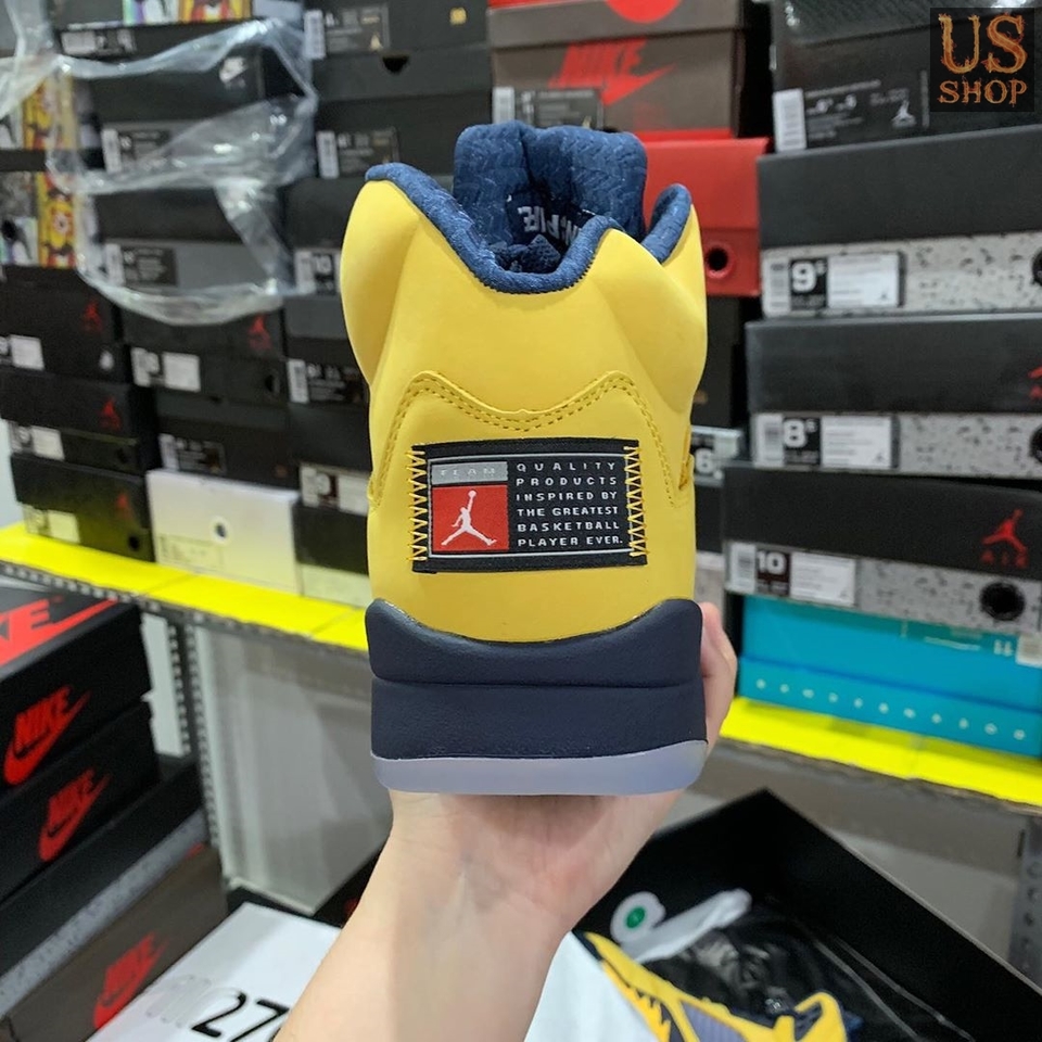 Air jordan store 5 michigan 2019