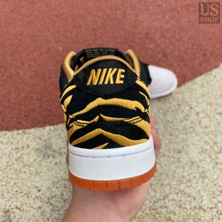 Nike sb sales tiger